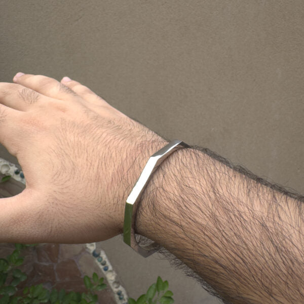 Premium Pentagon Bracelet